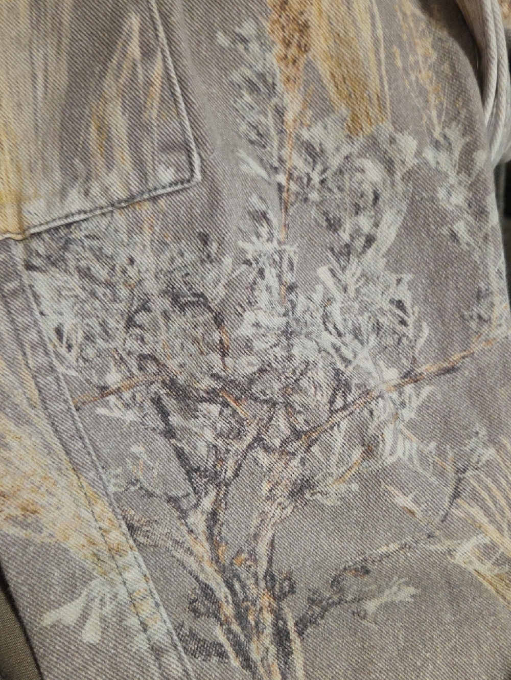 Fear of God Gray Print Cargo Joggers - Picture 9 of 9